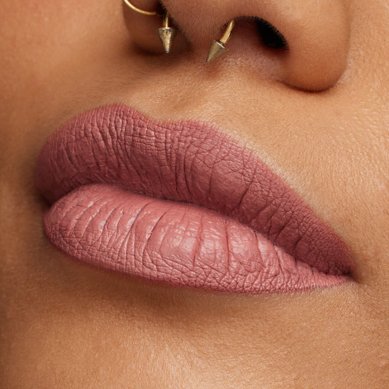 HUDA BEAUTY Liquid Matte Lipstick (5ml)