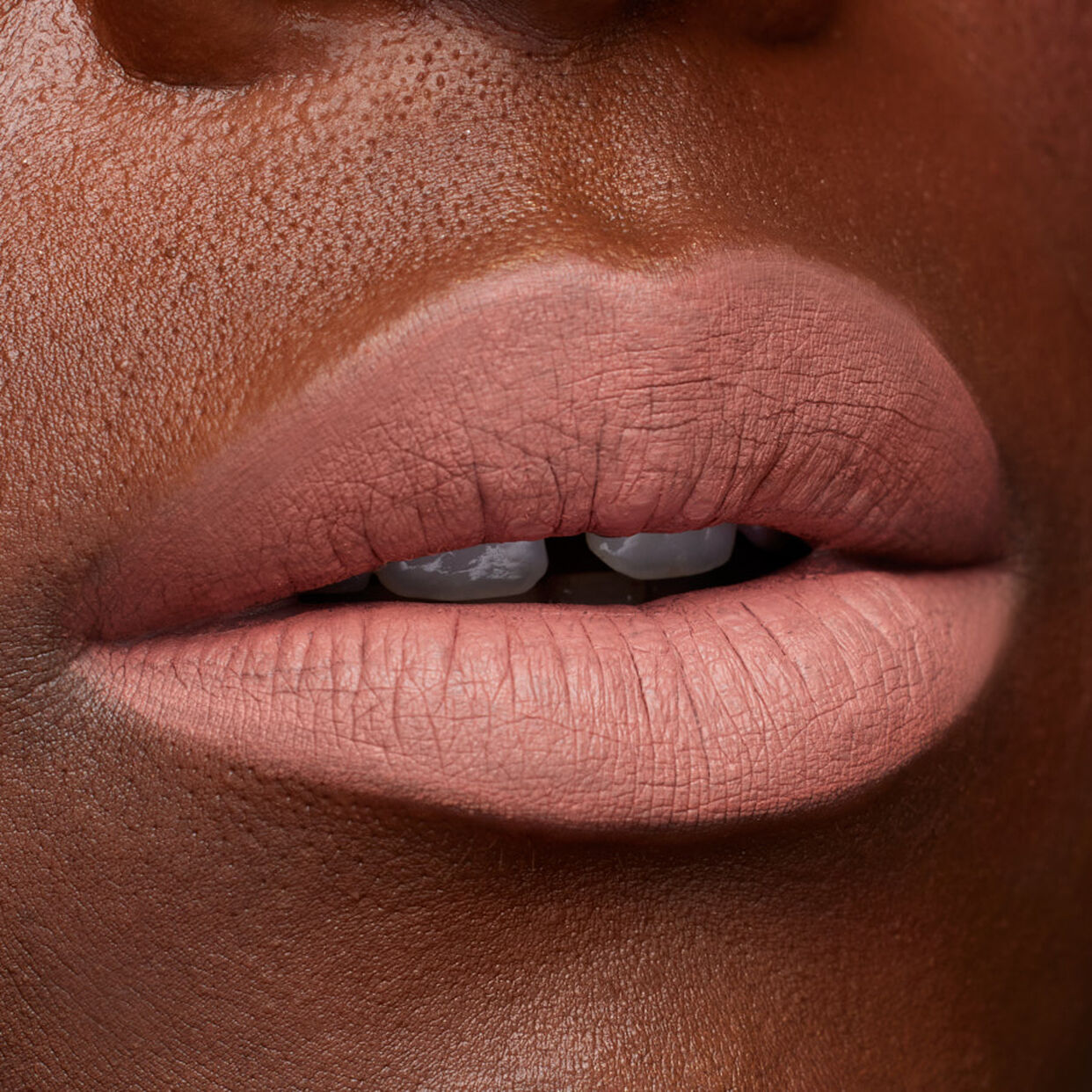 HUDA BEAUTY Liquid Matte Lipstick (5ml)