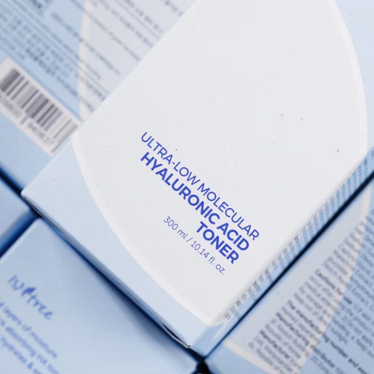 Isntree - Ultra-Low Molecular Hyaluronic Acid Toner